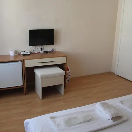 Marti Hotel