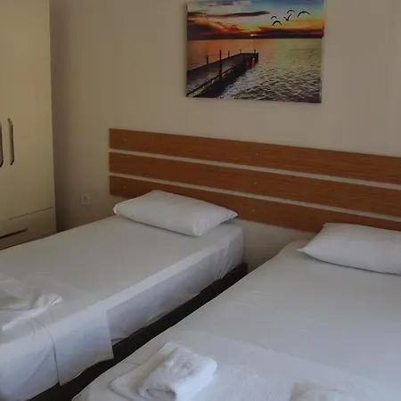 Hotel Marti *